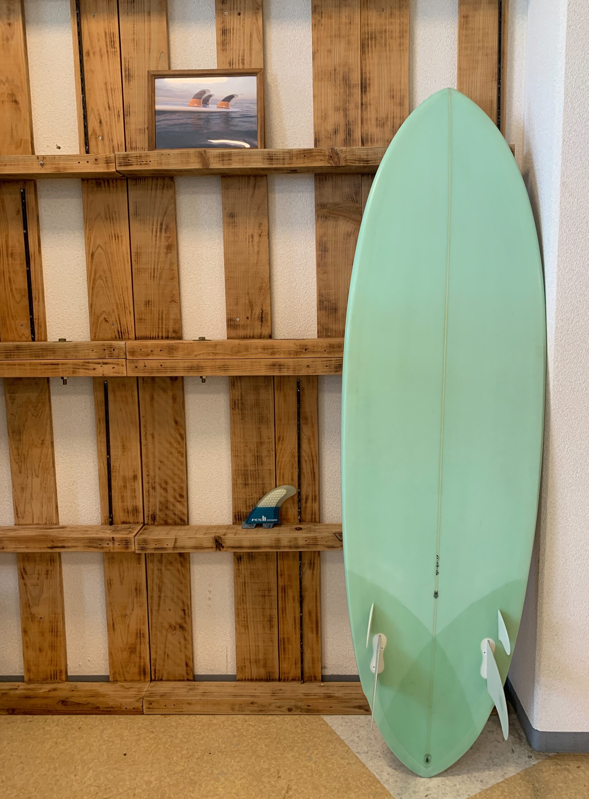 Masaru Ebisawa Shape & Glassing Twinzer Roundpin 6’2 × 20 1/4 × 2 3/8